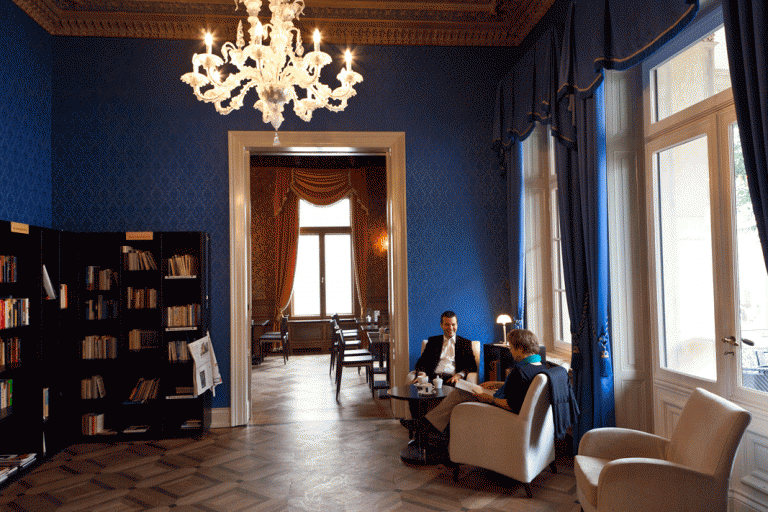 Neuer Pächter für Literaturhauscafé "Wingert Vinothek"ler Holger