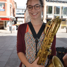 sensor-Straßengespräch: Kira Linn, Musikstudentin, 20 Jahre