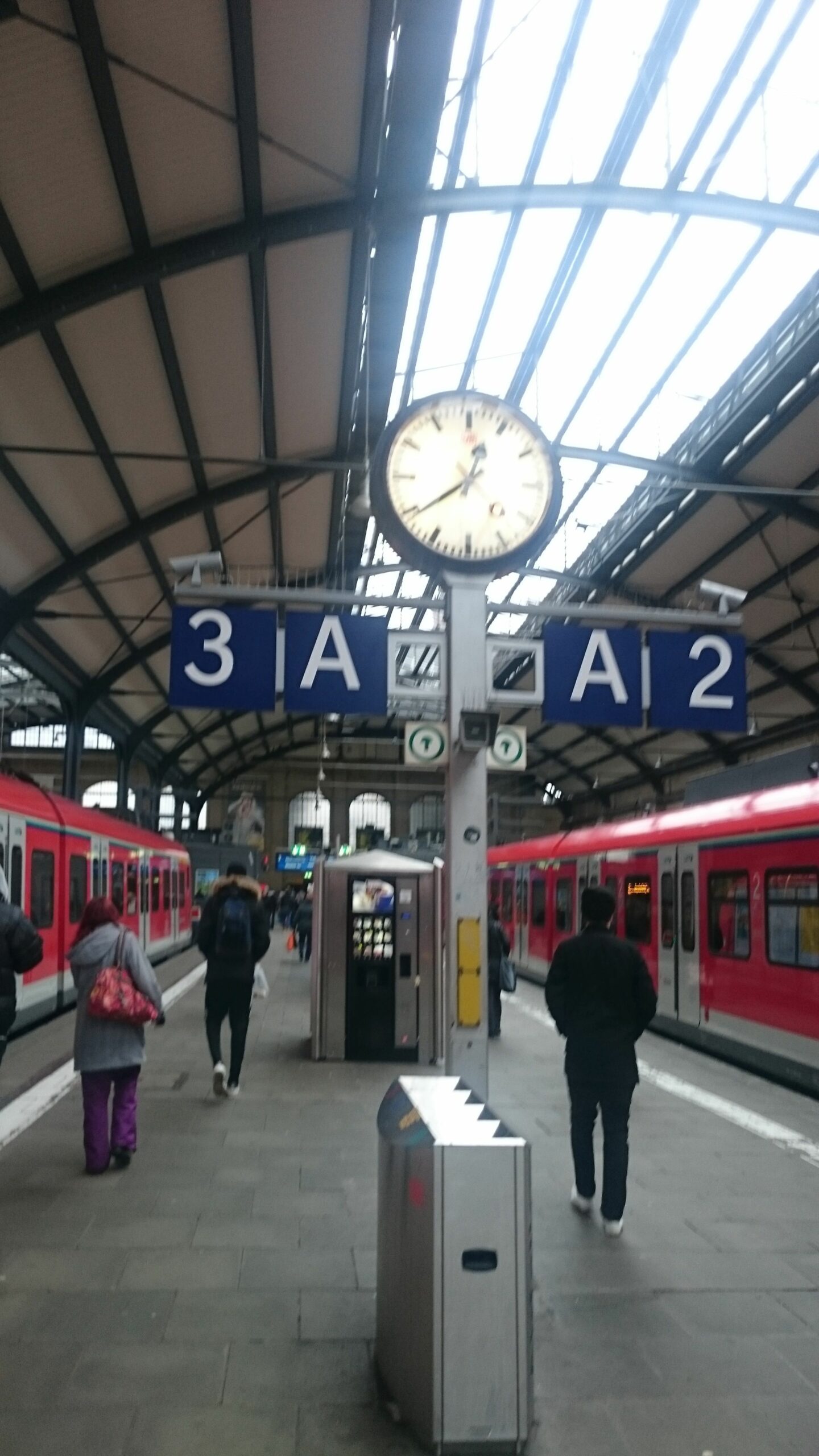 Jetzt aber schnell: Bahn will mit „Hessenexpress“ Wiesbaden in rasanten 13 Minuten mit Flughafen-Fernbahnhof verbinden