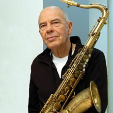 Ein besonders besonderes Konzert des Jazzarchitekten: Saxophonlegende Heinz Sauer im Duo mit Pianist Uwe Oberg