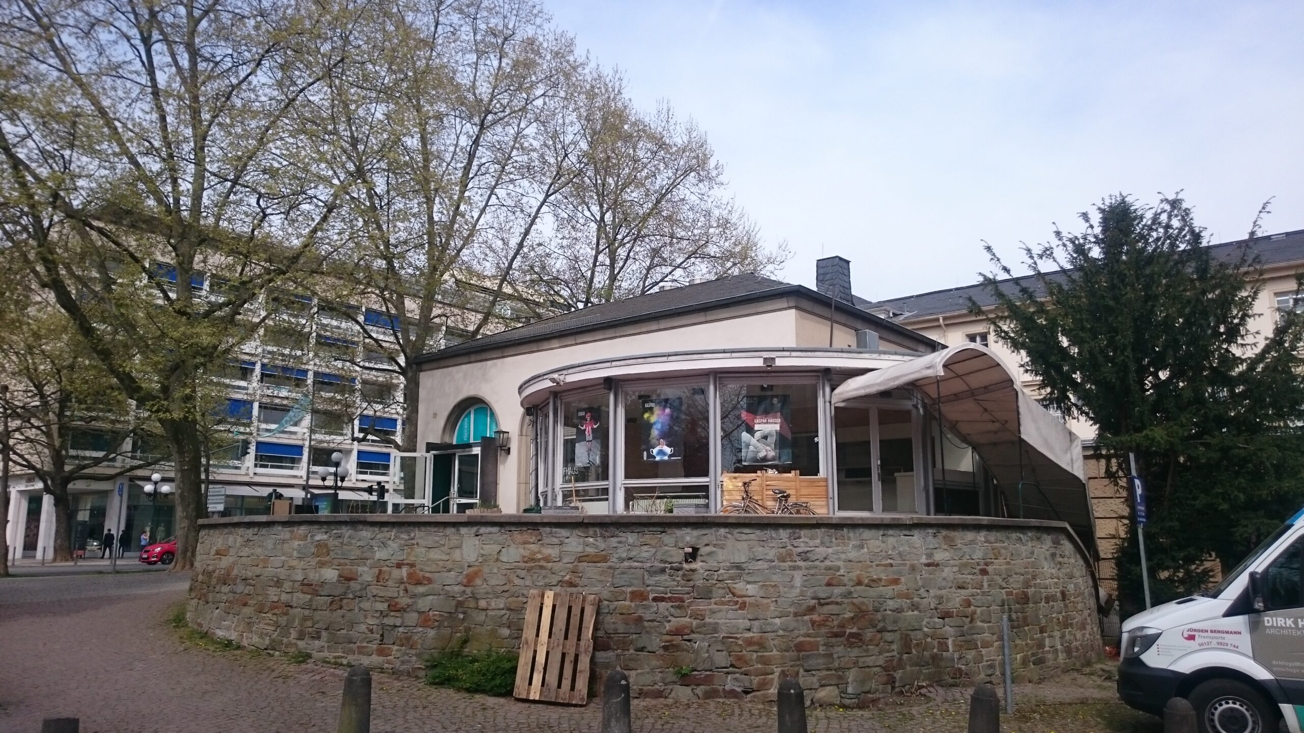 Ein Theatercafé auf der Wilhelmstraße? Staatstheater sucht Investor und Betreiber für neue Gastronomie