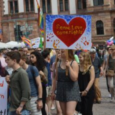 700 demonstrieren bei CSD quer durch die Innenstadt für Akzeptanz und Gleichstellung – und jetzt: Party!