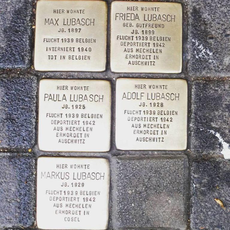 Stolpersteine putzen eine Aktion zum 9. November sensor Magazin