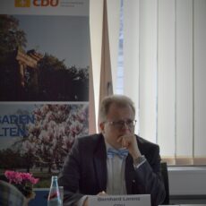 Bernhard Lorenz macht die Fliege – vorerst: CDU-Fraktionsvorsitzender lässt Amt und Mandate ruhen