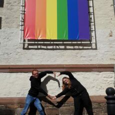 Katholisch, konservativ, queer in Wiesbaden: Jugendkirche Kana und Lesben und Schwule in der Union als Vorreiter