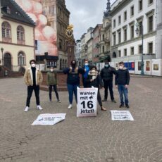 „100.000 Stimmen fehlen“: Bündnis fordert Wahlrecht ab 16 / Schwarz-Grün-Krimi in Wiesbaden bleibt spannend