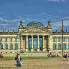 Vierzehn Wiesbadener:innen wollen hier rein! Direktkandidaten für Bundestagswahl stehen fest