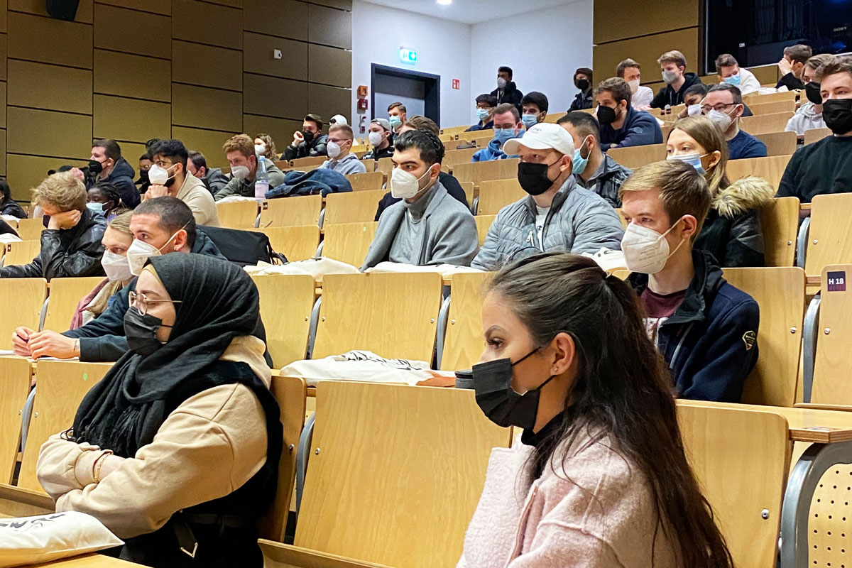 Rhein Main Hochschule Bibliothek sensor Magazin - Wiesbaden - Fühle deine Stadt