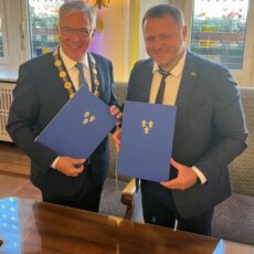 Wiesbaden hat neue Partnerstadt: „Freundschaft, Hilfe, Sympathie“ mit und für Kamjanez-Podilskyj in der Ukraine