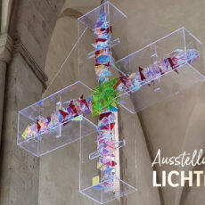 Ausstellung „LICHTreich“ in vierzehn Kirchen im Rheingau – Film, Postkarten und Lichtfahrt